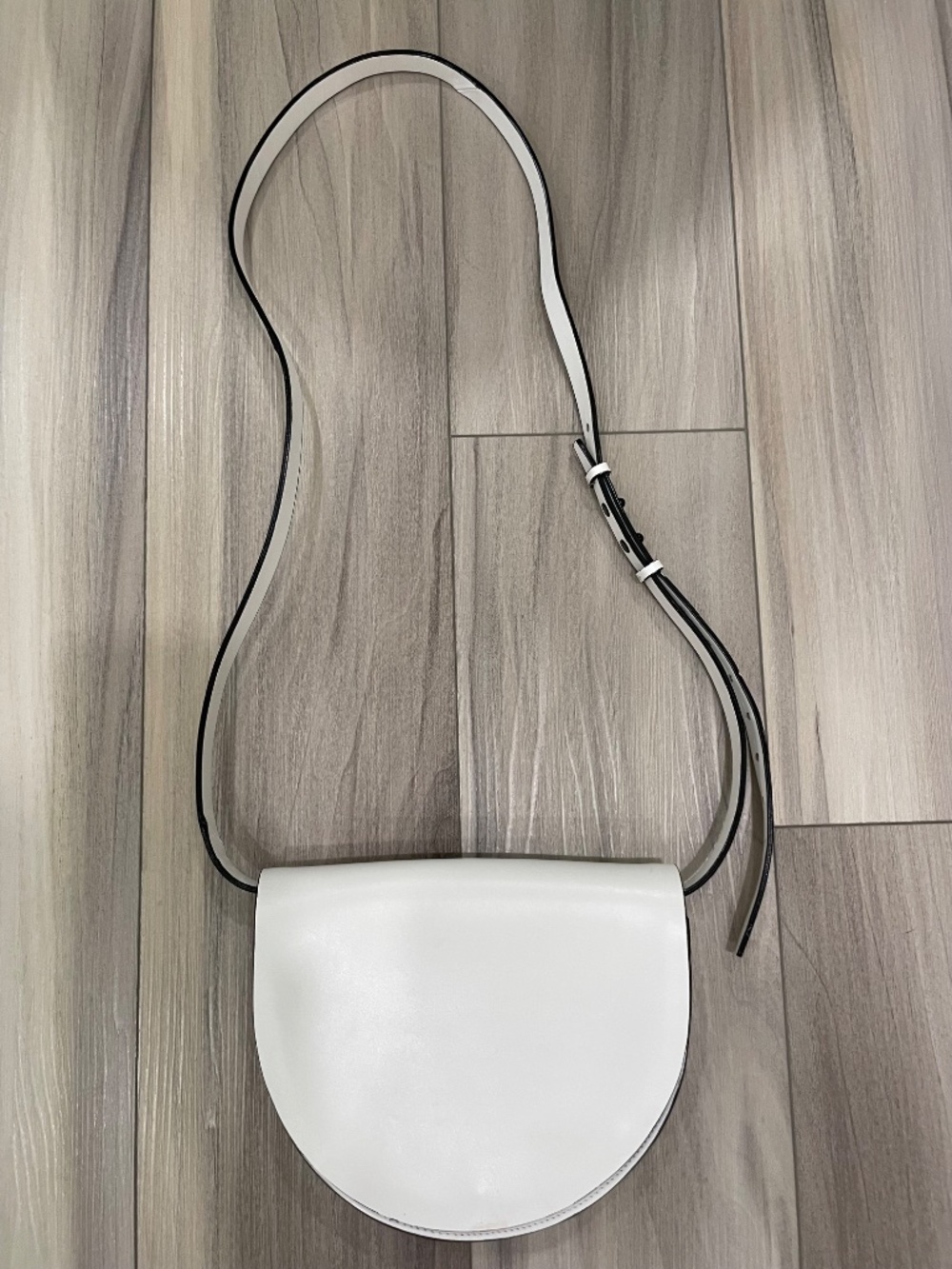 KATE SPADE SATURDAY Leather Half Circle Crossbody Bag - White with Black Trim